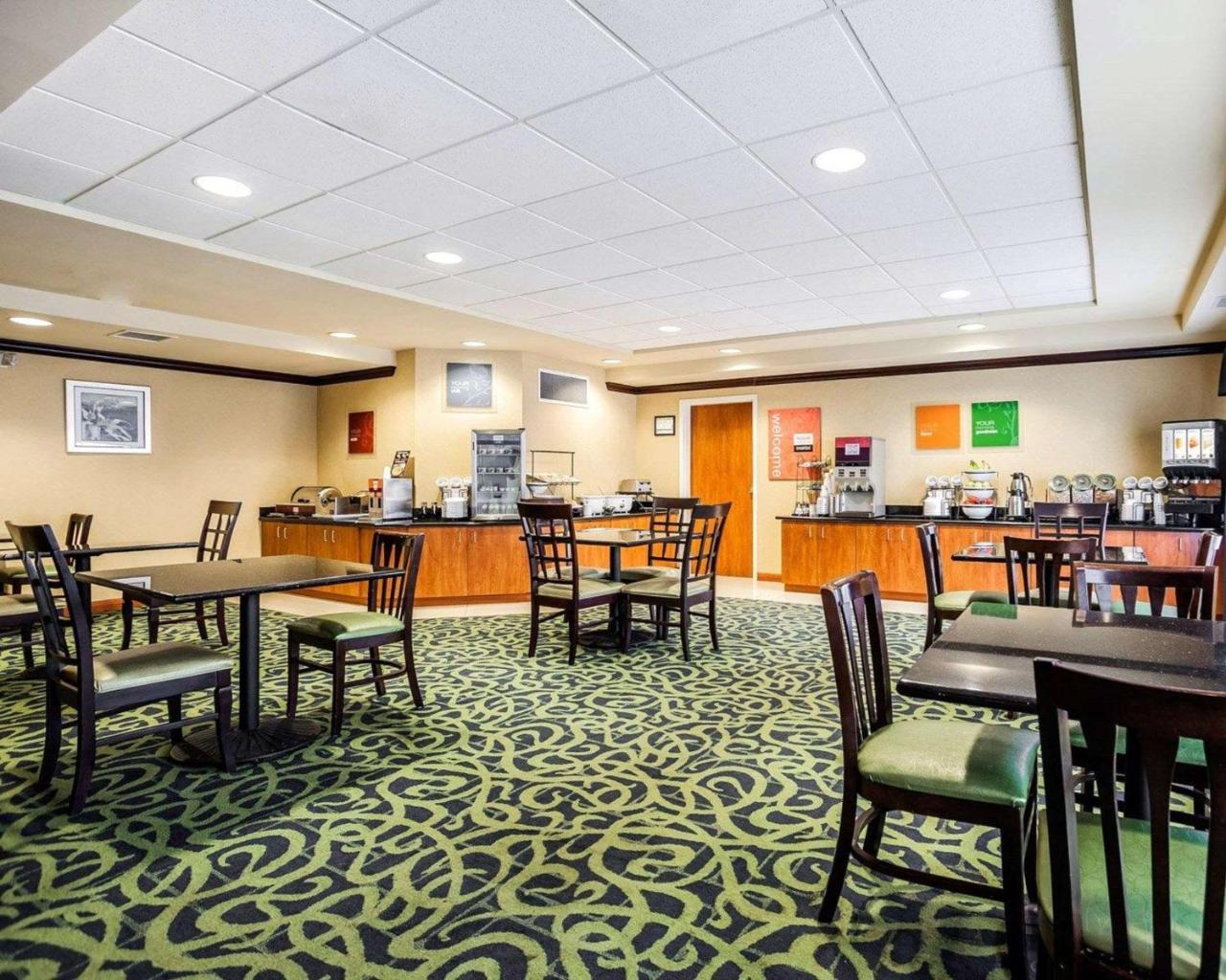 Comfort Inn Kansas City / Airport Exteriér fotografie