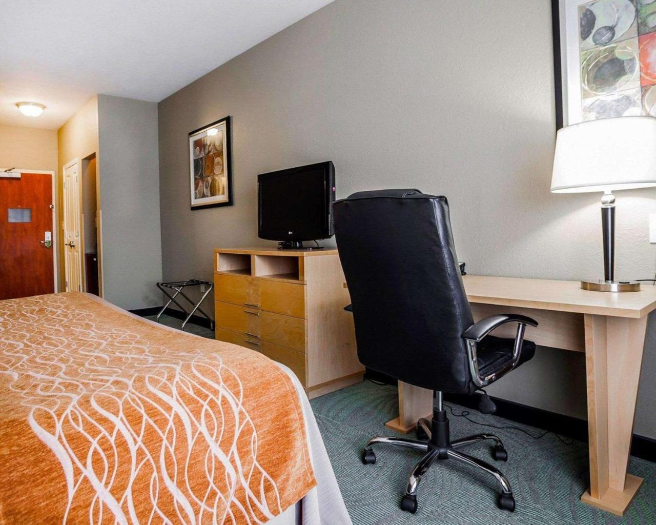 Comfort Inn Kansas City / Airport Exteriér fotografie