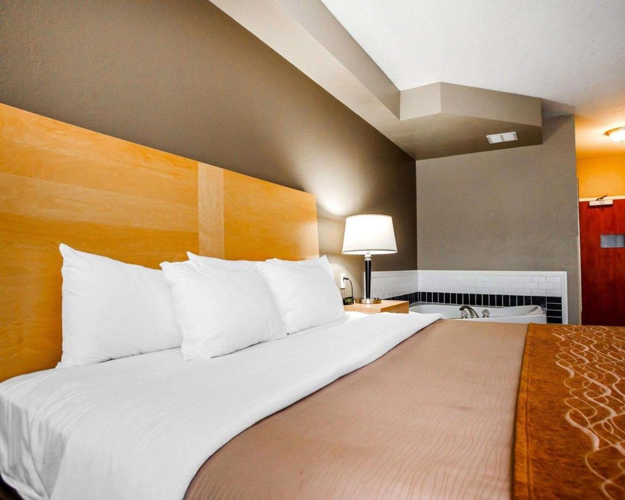 Comfort Inn Kansas City / Airport Exteriér fotografie